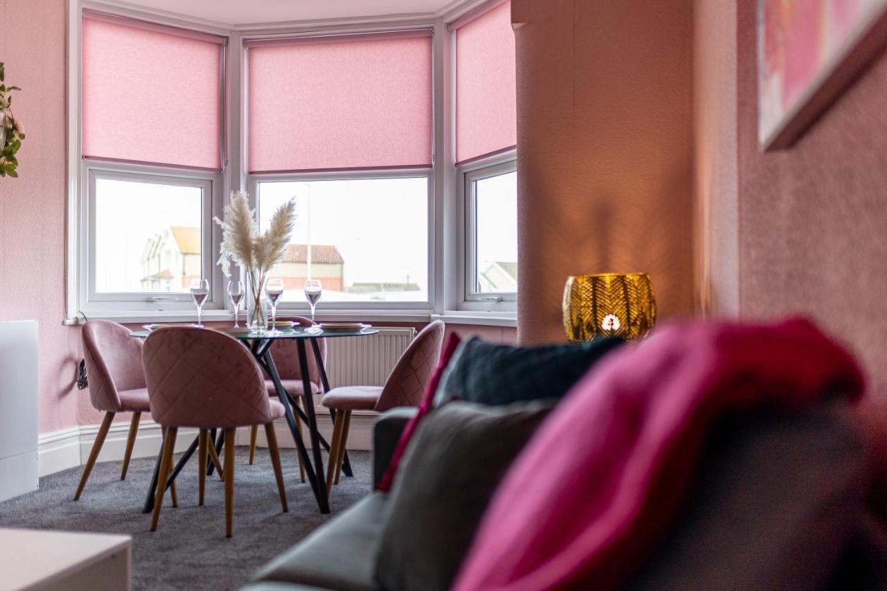 Charles Alexander Short Stay - Botanical House Cleveleys Esterno foto